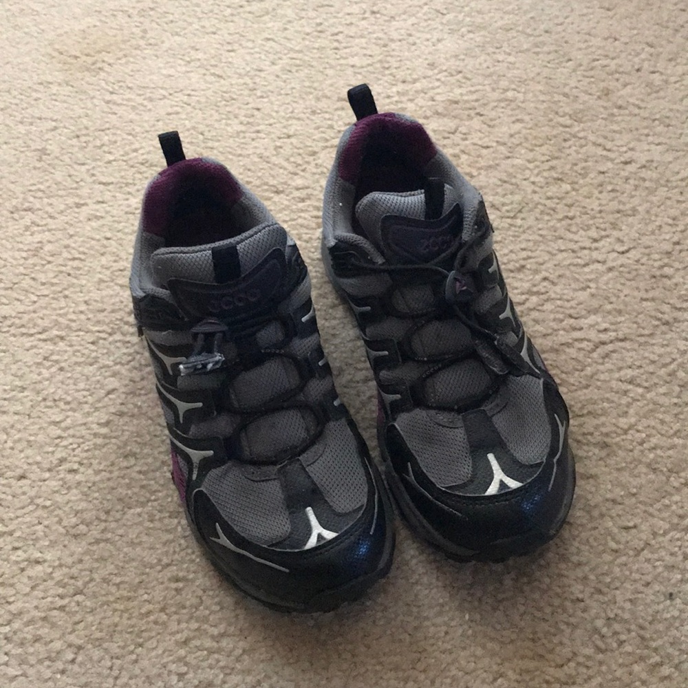 Ecco waterproof hiking shoes, size 6-6.5.